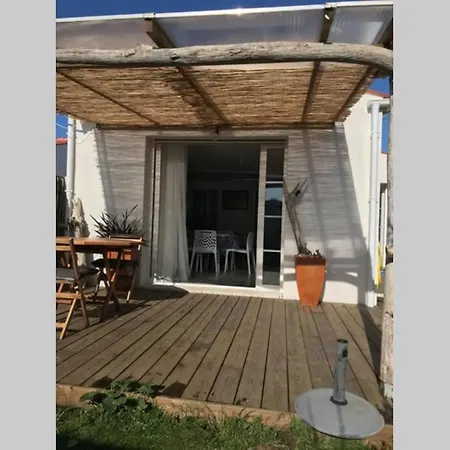 Maisonnette Au Centre Du Port De La Cotiniere בית נופש *